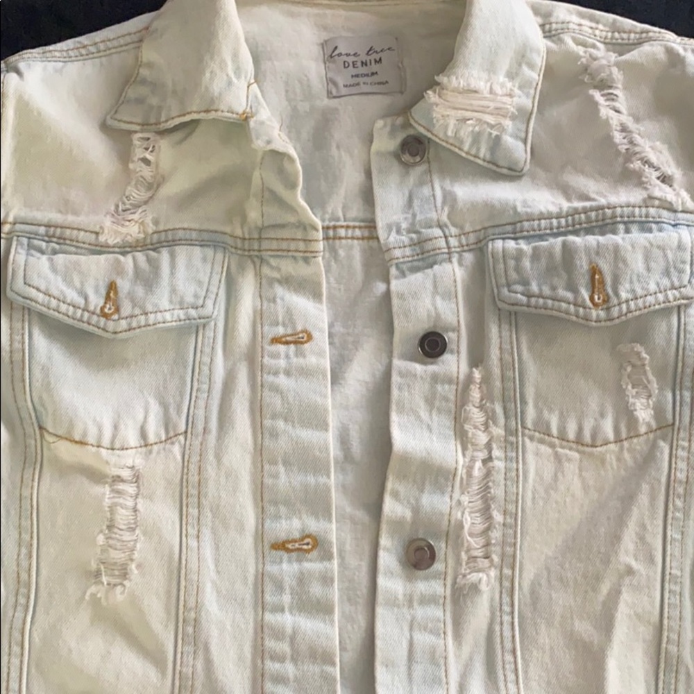 Jean jacket - Picture 3 of 4